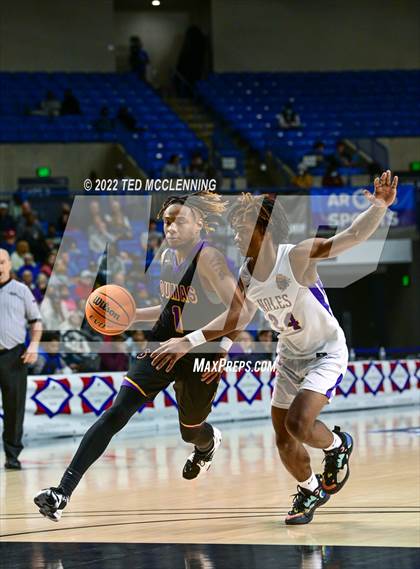 Thumbnail 3 in Osceola vs. Dumas (AAA 3A State Final) photogallery.