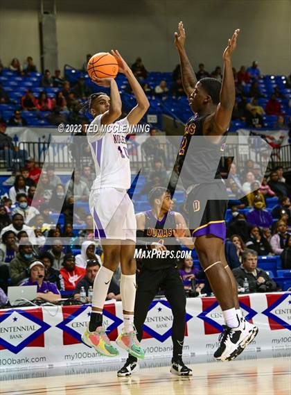 Thumbnail 2 in Osceola vs. Dumas (AAA 3A State Final) photogallery.