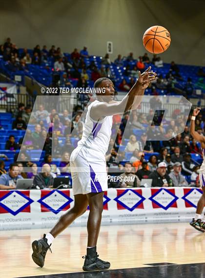 Thumbnail 2 in Osceola vs. Dumas (AAA 3A State Final) photogallery.