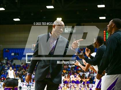 Thumbnail 1 in Osceola vs. Dumas (AAA 3A State Final) photogallery.