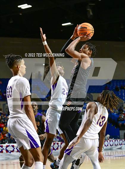 Thumbnail 3 in Osceola vs. Dumas (AAA 3A State Final) photogallery.