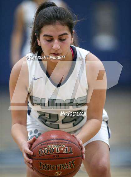 Thumbnail 1 in Great Oak @ Chaparral photogallery.