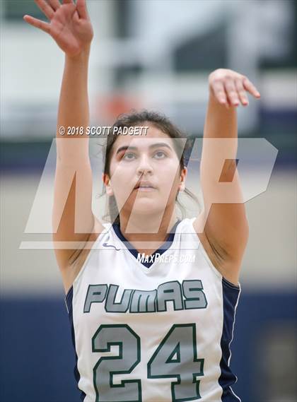 Thumbnail 3 in Great Oak @ Chaparral photogallery.