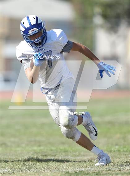 Thumbnail 2 in San Dimas @ Whittier photogallery.