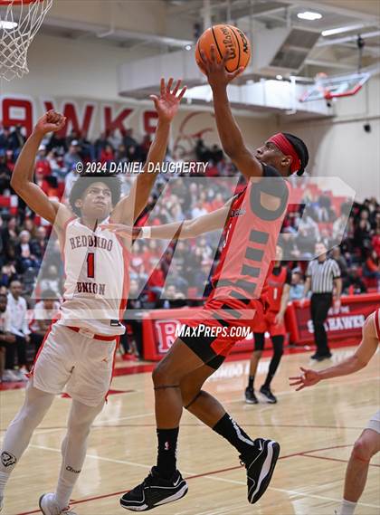 Thumbnail 3 in Etiwanda @ Redondo Union (CIF SS Division 1 Quarterfinal) photogallery.
