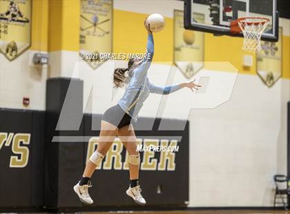 Thumbnail 3 in J.H. Rose @ Gray's Creek (NCHSAA 3A Round 1) photogallery.