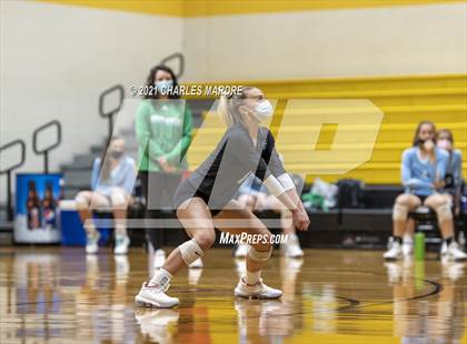 Thumbnail 2 in J.H. Rose @ Gray's Creek (NCHSAA 3A Round 1) photogallery.