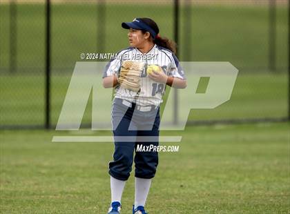 Thumbnail 1 in Sonora @ Sunny Hills photogallery.