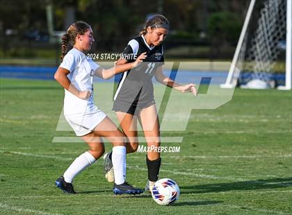 Thumbnail 3 in St. Petersburg Catholic @ Out-of-Door Academy (ODA Preseason Jamboree) photogallery.