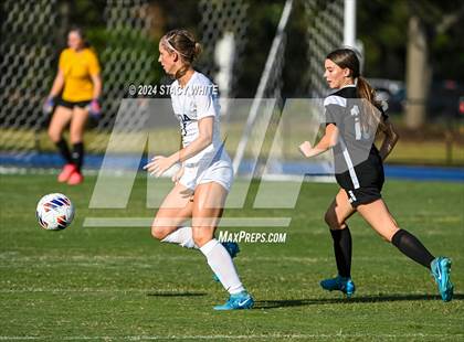 Thumbnail 2 in St. Petersburg Catholic @ Out-of-Door Academy (ODA Preseason Jamboree) photogallery.