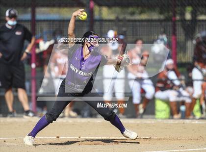 Thumbnail 2 in Holy Family vs Mead (CHSAA 4A Championship Final) photogallery.