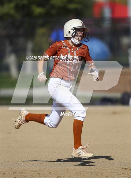 Thumbnail 2 in Holy Family vs Mead (CHSAA 4A Championship Final) photogallery.