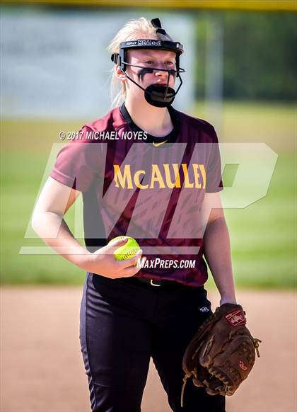 Thumbnail 2 in Little Miami vs McAuley (OHSAA D1 Sectional) photogallery.