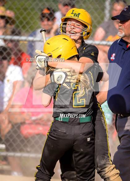 Thumbnail 3 in Little Miami vs McAuley (OHSAA D1 Sectional) photogallery.