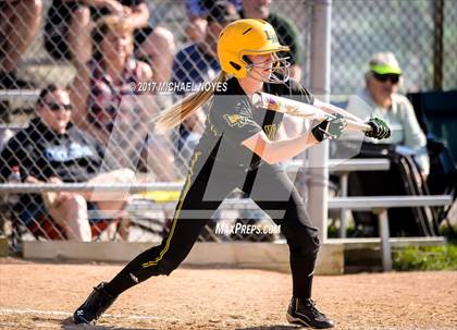 Thumbnail 2 in Little Miami vs McAuley (OHSAA D1 Sectional) photogallery.