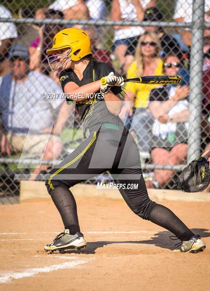 Thumbnail 3 in Little Miami vs McAuley (OHSAA D1 Sectional) photogallery.