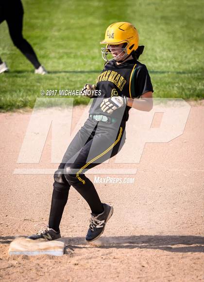 Thumbnail 3 in Little Miami vs McAuley (OHSAA D1 Sectional) photogallery.