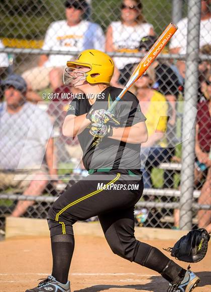 Thumbnail 3 in Little Miami vs McAuley (OHSAA D1 Sectional) photogallery.
