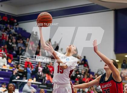 Thumbnail 1 in Plainfield vs. Pike (IHSAA 4A Sectional Semifinal) photogallery.