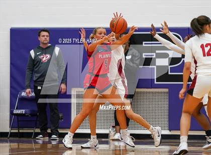 Thumbnail 1 in Plainfield vs. Pike (IHSAA 4A Sectional Semifinal) photogallery.