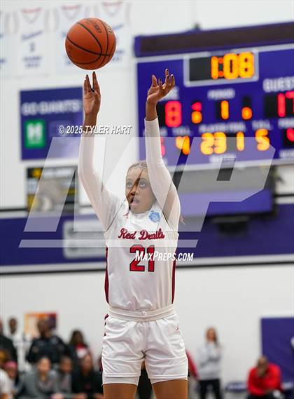 Thumbnail 1 in Plainfield vs. Pike (IHSAA 4A Sectional Semifinal) photogallery.
