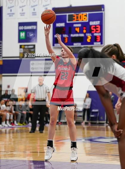Thumbnail 2 in Plainfield vs. Pike (IHSAA 4A Sectional Semifinal) photogallery.