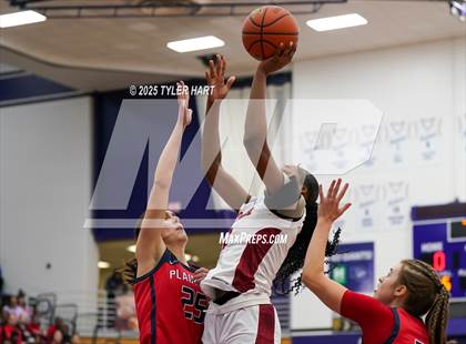 Thumbnail 3 in Plainfield vs. Pike (IHSAA 4A Sectional Semifinal) photogallery.