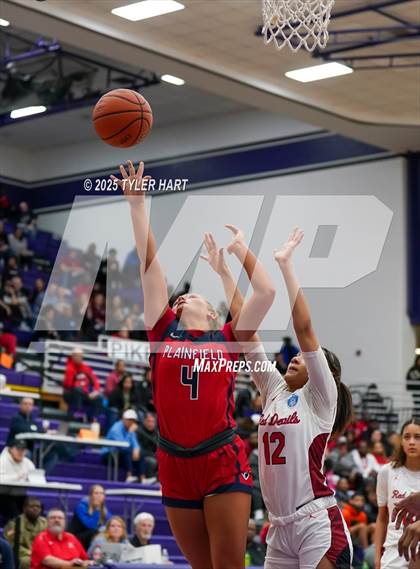 Thumbnail 1 in Plainfield vs. Pike (IHSAA 4A Sectional Semifinal) photogallery.