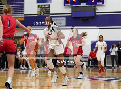 Thumbnail 1 in Plainfield vs. Pike (IHSAA 4A Sectional Semifinal) photogallery.