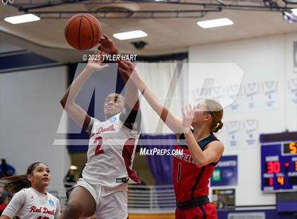 Thumbnail 3 in Plainfield vs. Pike (IHSAA 4A Sectional Semifinal) photogallery.
