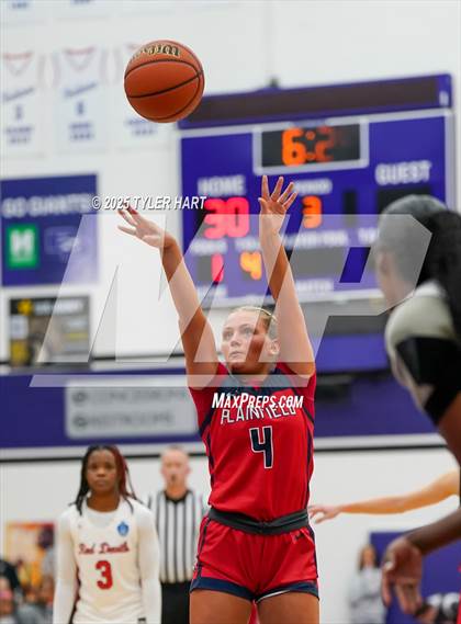 Thumbnail 1 in Plainfield vs. Pike (IHSAA 4A Sectional Semifinal) photogallery.