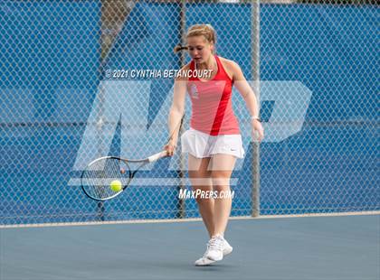 Thumbnail 2 in Cherry Creek vs Arapahoe photogallery.