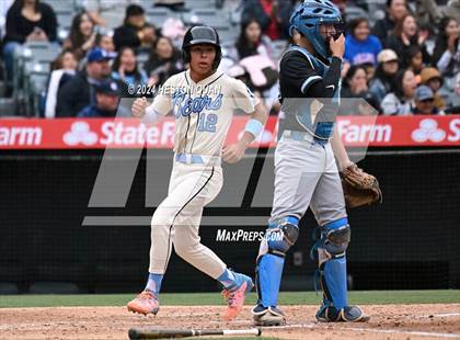 Thumbnail 3 in Ramona vs. Warren (Halo Classic) photogallery.