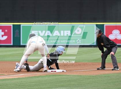Thumbnail 3 in Ramona vs. Warren (Halo Classic) photogallery.