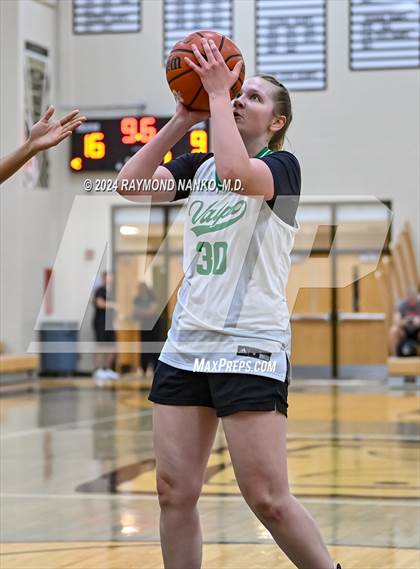 Thumbnail 2 in Valparaiso vs Carmel  (IBCA / IHSAA Team Showcase)  photogallery.