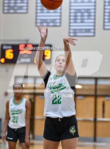 Thumbnail 2 in Valparaiso vs Carmel  (IBCA / IHSAA Team Showcase)  photogallery.