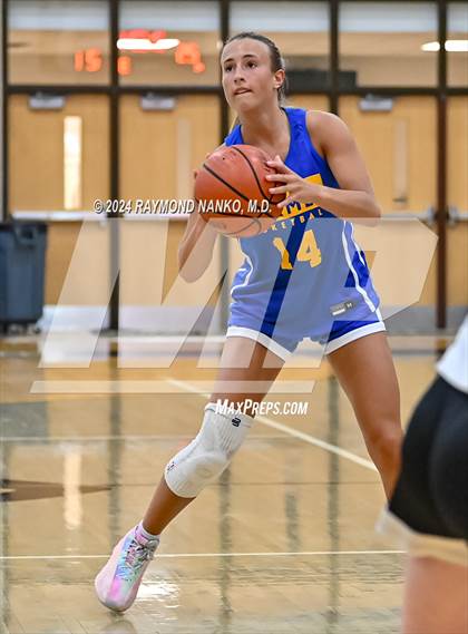 Thumbnail 1 in Valparaiso vs Carmel  (IBCA / IHSAA Team Showcase)  photogallery.