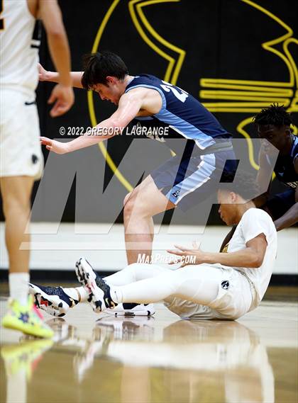 Thumbnail 1 in Bell vs Fossil Ridge photogallery.