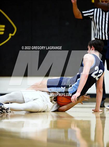 Thumbnail 3 in Bell vs Fossil Ridge photogallery.