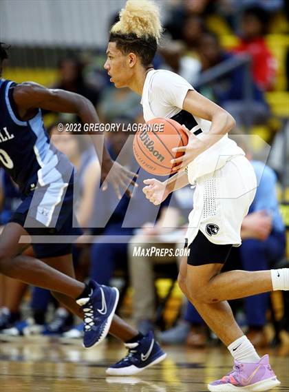 Thumbnail 3 in Bell vs Fossil Ridge photogallery.