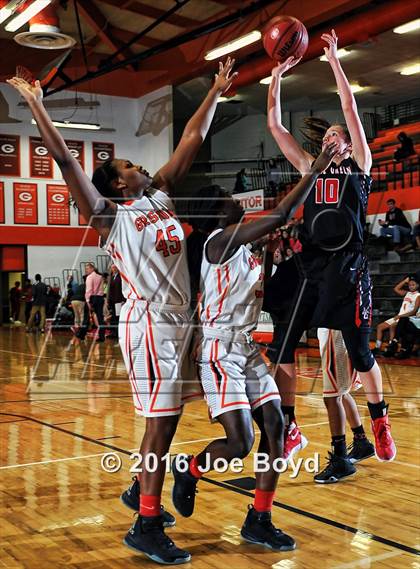 Thumbnail 3 in Hazel Green @ Grissom photogallery.