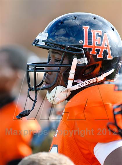 Thumbnail 1 in Lake Forest Academy vs. Bishop McNamara photogallery.