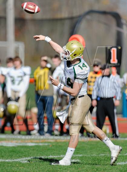 Thumbnail 1 in Lake Forest Academy vs. Bishop McNamara photogallery.