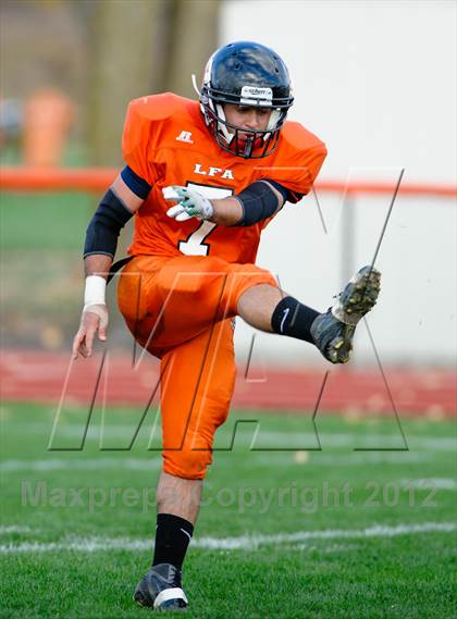Thumbnail 3 in Lake Forest Academy vs. Bishop McNamara photogallery.