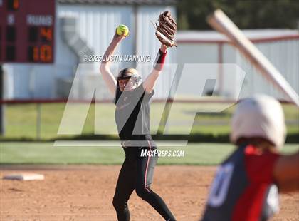Thumbnail 3 in Glen Rose @ Harmony Grove photogallery.