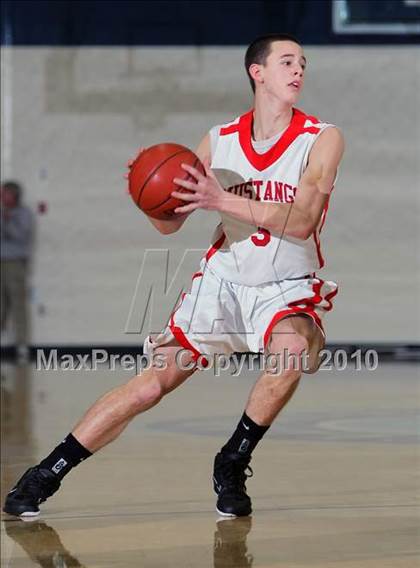 Thumbnail 2 in Monte Vista vs. Palo Alto (DJ Frandsen Memorial) photogallery.