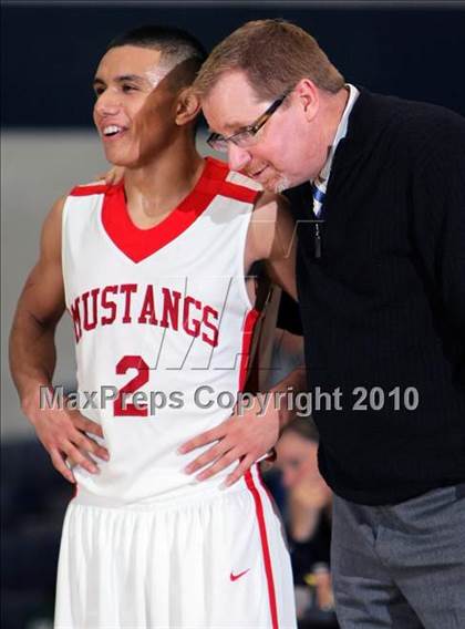 Thumbnail 3 in Monte Vista vs. Palo Alto (DJ Frandsen Memorial) photogallery.