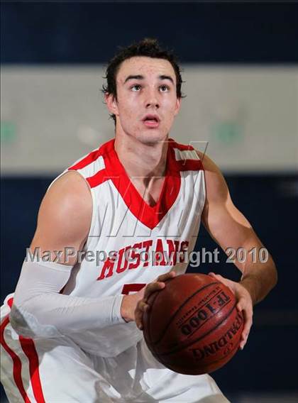 Thumbnail 2 in Monte Vista vs. Palo Alto (DJ Frandsen Memorial) photogallery.