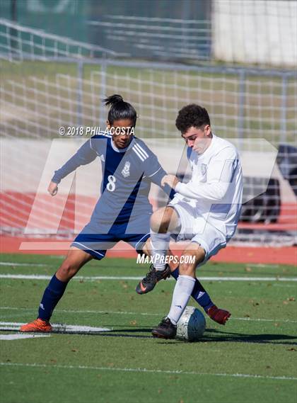 Thumbnail 2 in Bishop Amat vs Saint Paul photogallery.