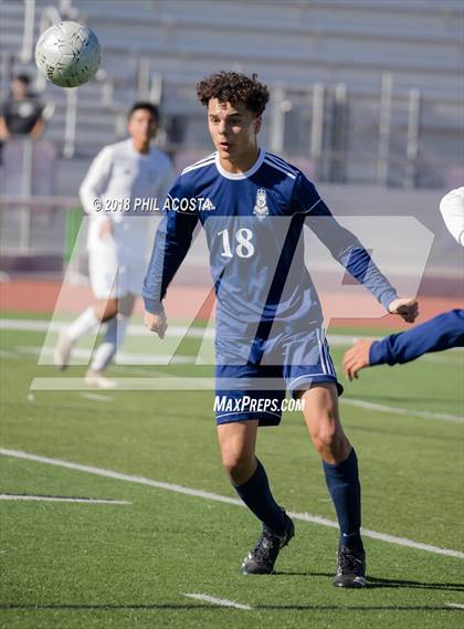 Thumbnail 3 in Bishop Amat vs Saint Paul photogallery.